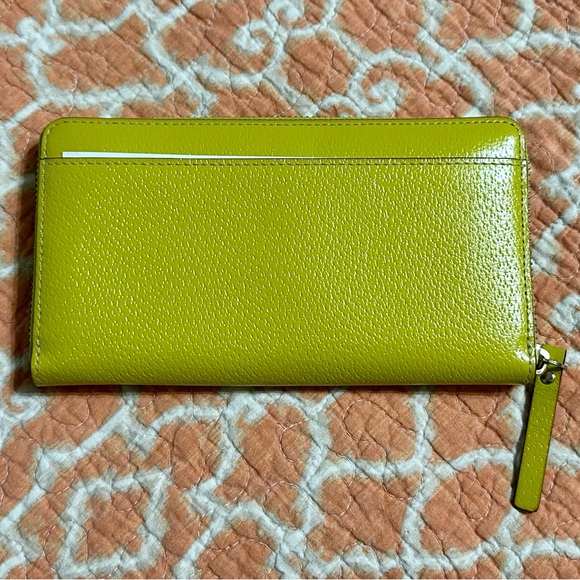 Kate Spade Chartreuse Zip Around Wallet - Picture 2 of 4
